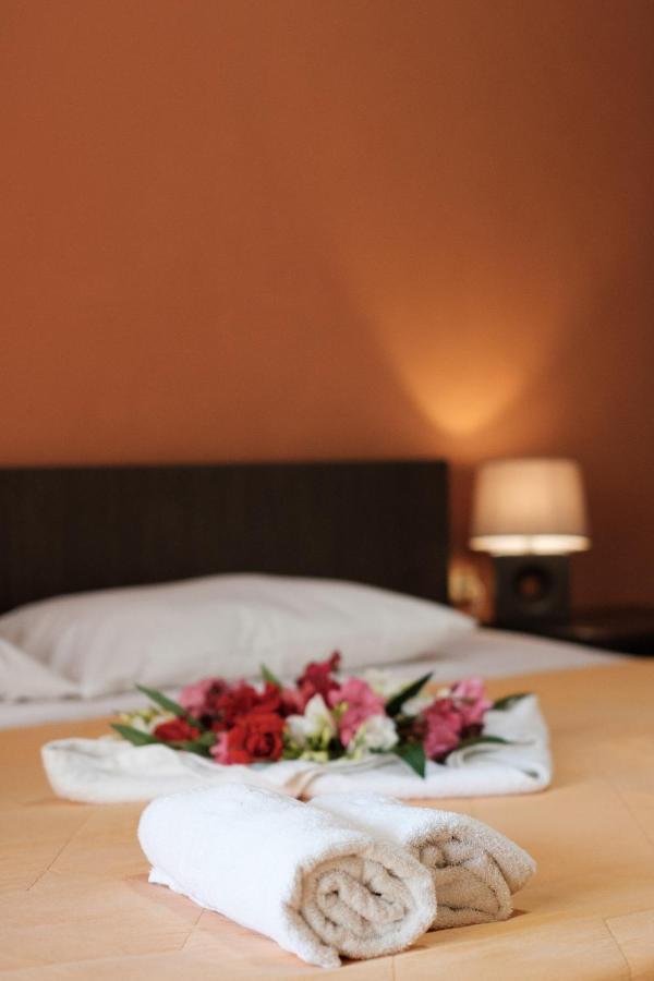 Erifili Apartments Sidari  Zewnętrze zdjęcie